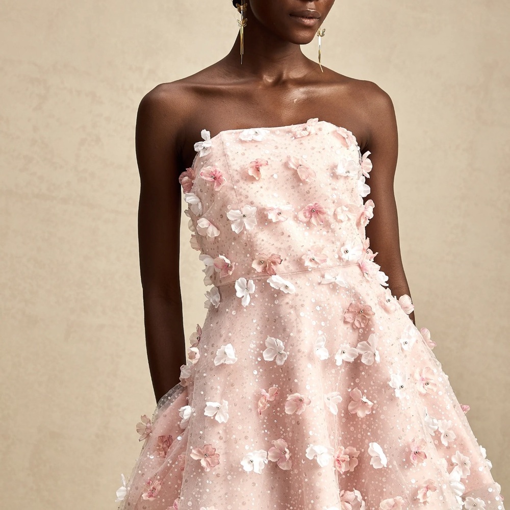 Elegant Pink Floral Mini Dress